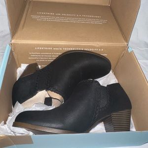 LifeStride Women's Joelle Ankle Boot sz: 8 wide